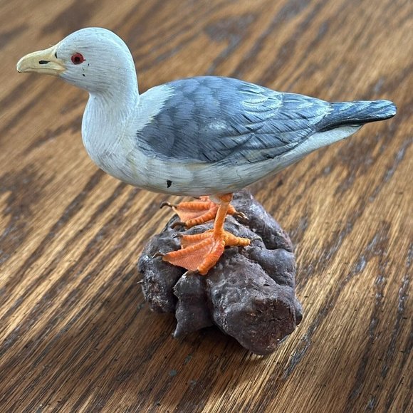 Vintage Enesco Unsigned Duck, Goose, Seagull On Wood Log Bird Figurines FLAWS - Picture 5 of 16